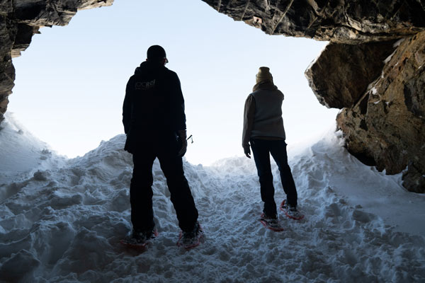 como-usar-raquetas-de-nieve