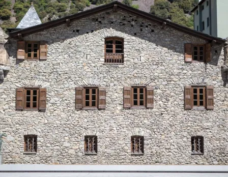 casa-de-la-vall-andorra